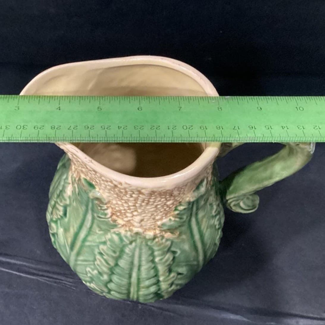Cauliflower Cabbage Majolica Style Pitcher 9.75" Unbranded Ceramic Decor - Thumbnail 3