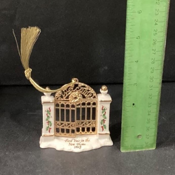Vintage Lenox Porcelain First Year in our new Home 2008 Christmas Ornament 3" - Thumbnail 2