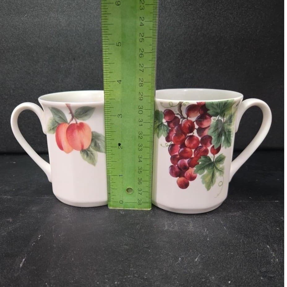 Royal Doulton Grape Coffee Cups, Set of 2, Vintage Fruit-Themed Mugs, Drinkware - Thumbnail 9