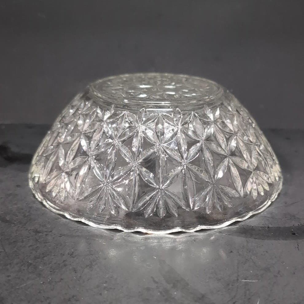 Pressed Glass Petal Design Clear Serving Bowl, Replacement Vintage Glassware - Thumbnail 10