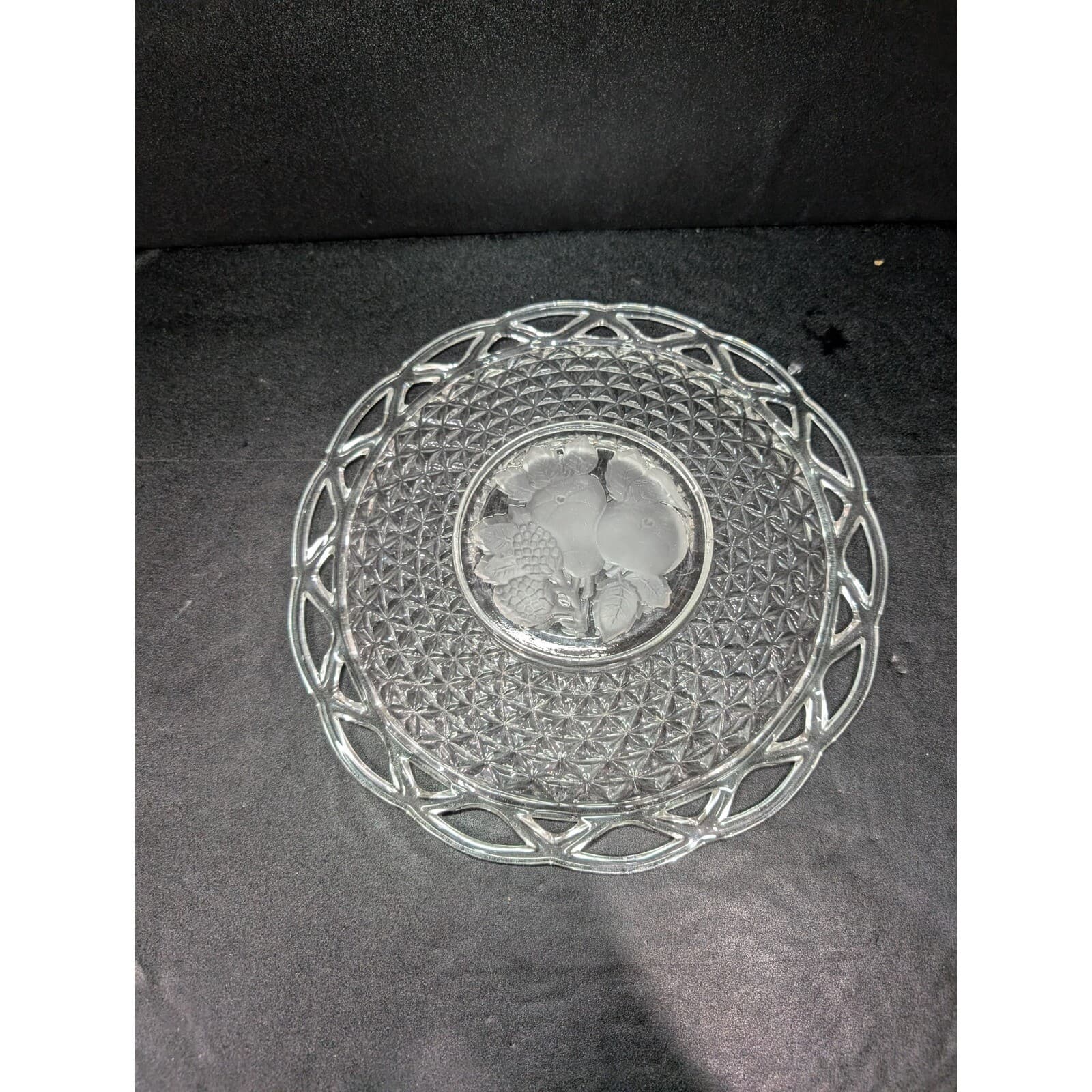 Imperial Glass Laced Rim Frosted Intaglio Rose Diamond Platter, Serving Tray - Thumbnail 3
