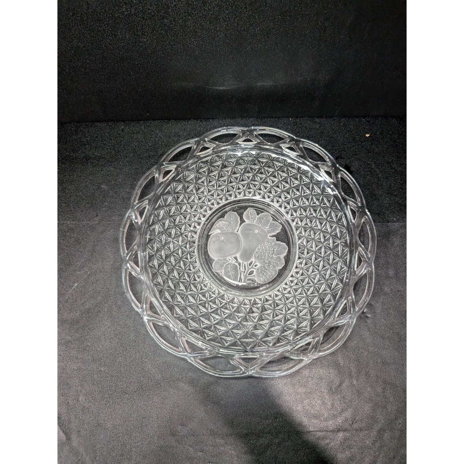 Imperial Glass Laced Rim Frosted Intaglio Rose Diamond Platter, Serving Tray - Thumbnail 2