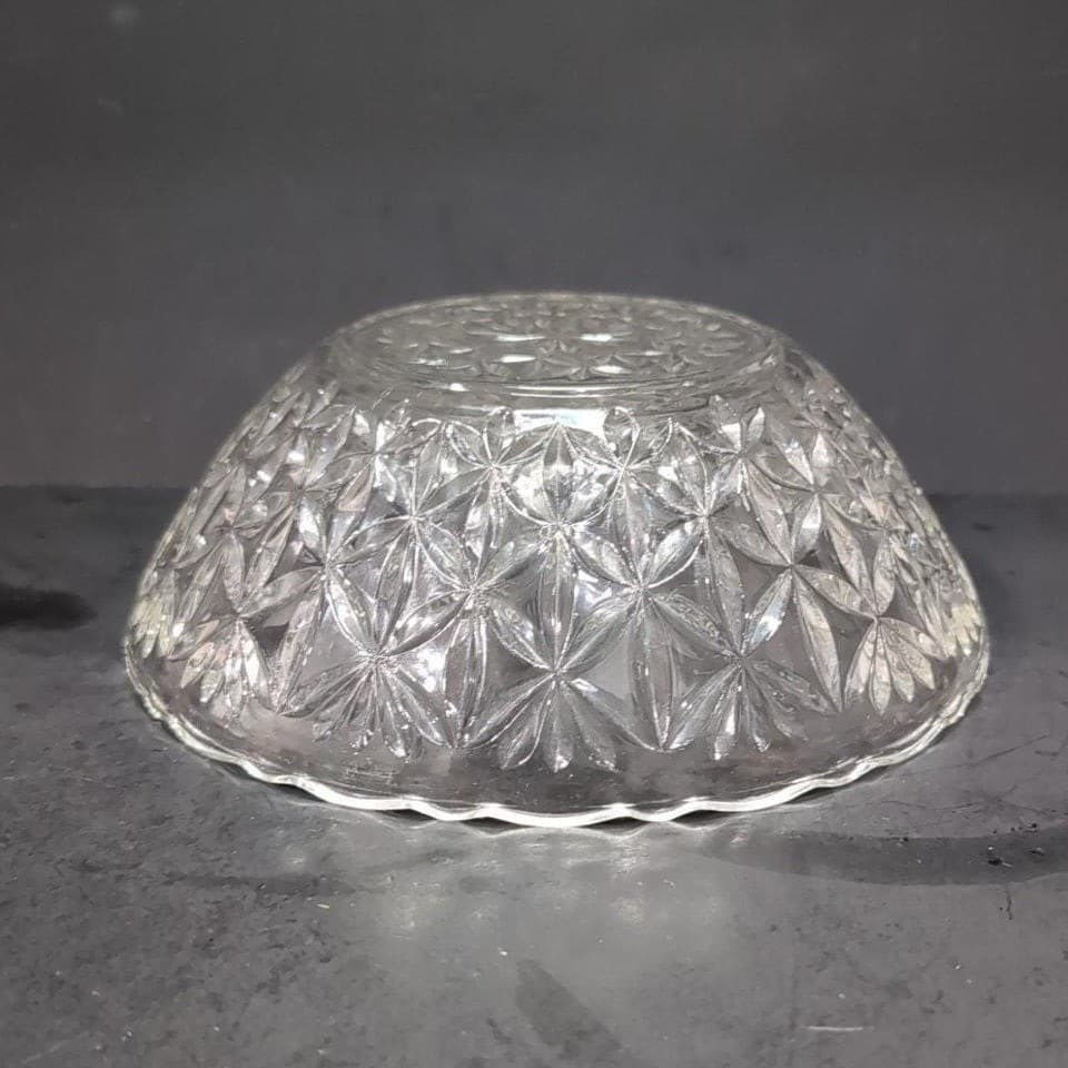 Pressed Glass Petal Design Clear Serving Bowl, Replacement Vintage Glassware - Thumbnail 11