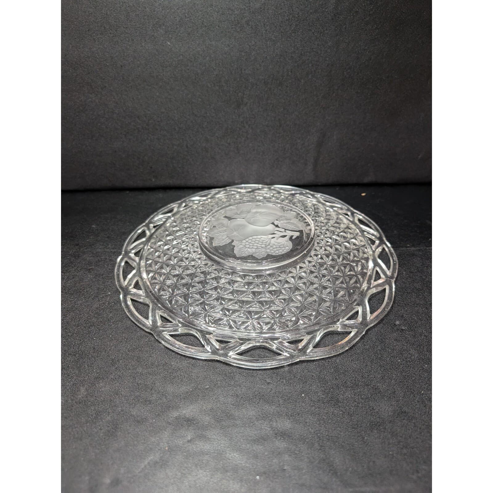 Imperial Glass Laced Rim Frosted Intaglio Rose Diamond Platter, Serving Tray - Thumbnail 6