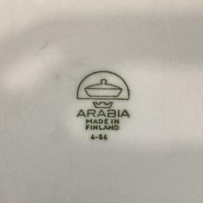 Arabia of Finland White Ribbed Souffle Bowl, Vintage Casserole Dish, Bakeware - Thumbnail 5