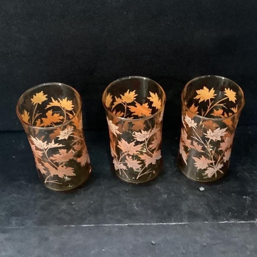 Libbey Autumn Leaves Tumblers, Set of 3, Vintage Amber Glasses, Drinkware - Thumbnail 3