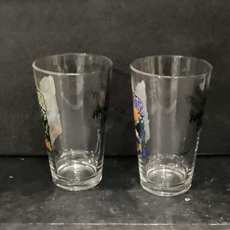 Glacier Brewhouse India Pale & Amber Ale Pints Glasses Set of 2 Anchorage Alaska - Thumbnail 11