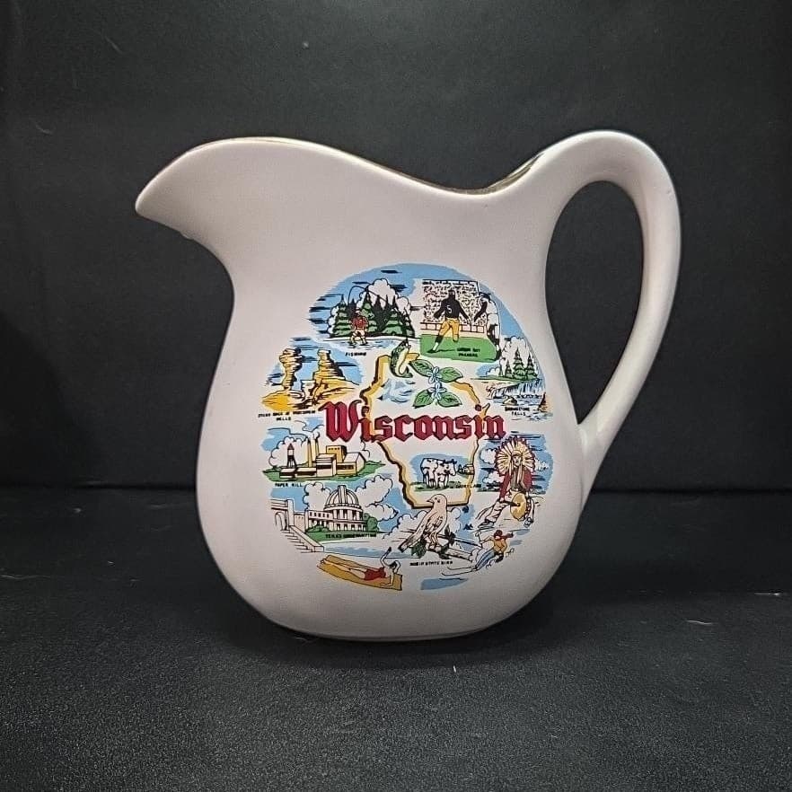 McCoy Pottery Wisconsin Pitcher #365, Vintage Farmhouse Kitchen Decor Vessel - Thumbnail 2