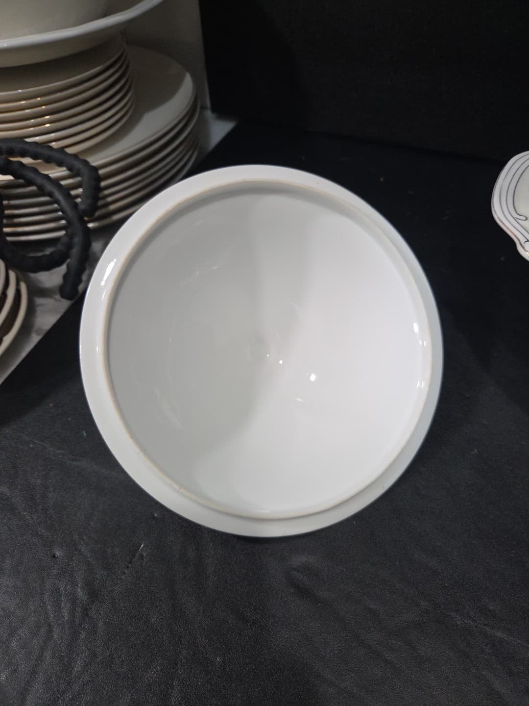 Kongo KON19 China Japan Vegetable Serving Bowl With Lid Hand Painted 10 1/2" - Thumbnail 5