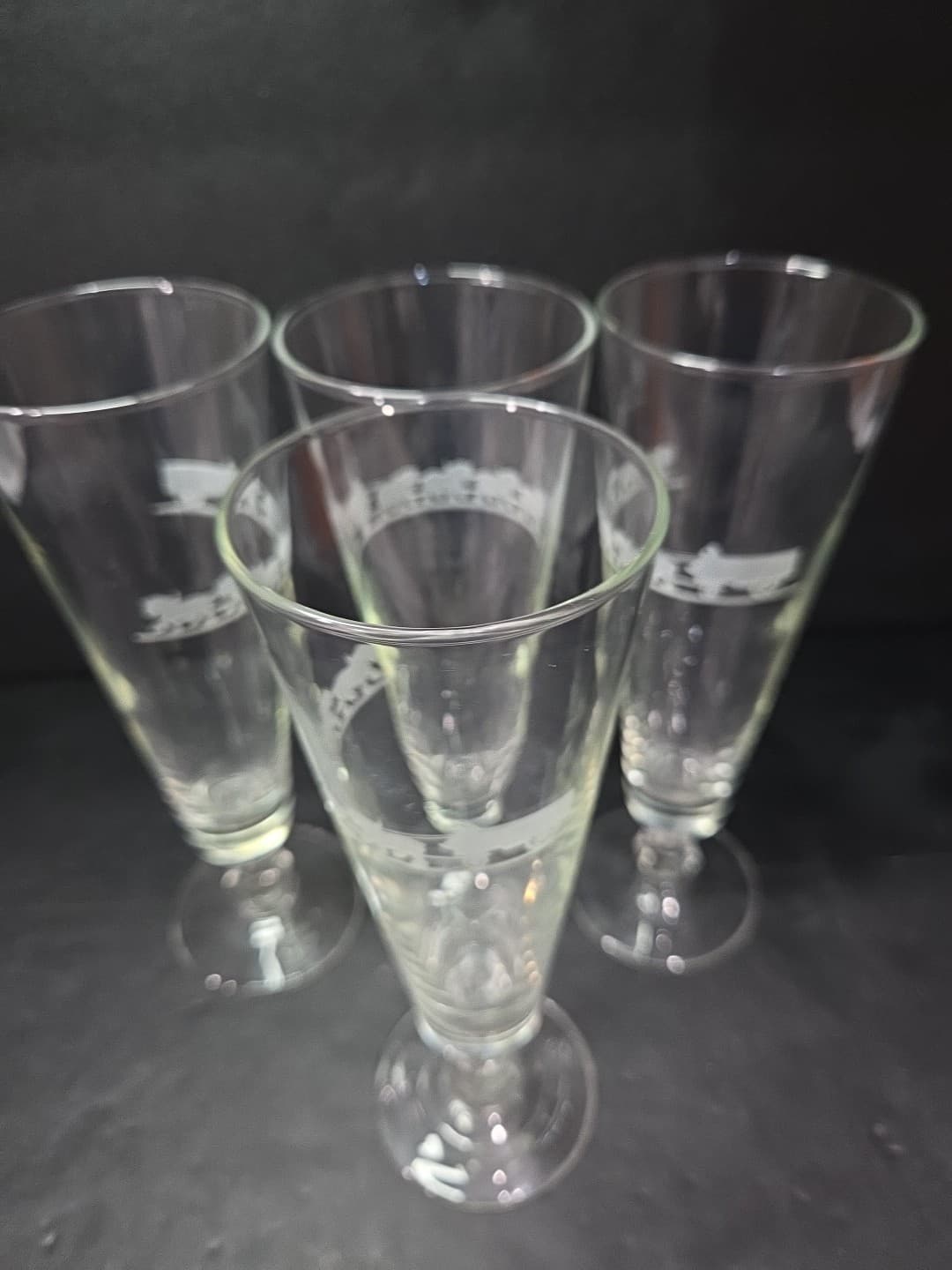 Anheuser Busch Glass Pilsners, Set of 4, Clydesdales Wagon Etched, Beer Glasses - Thumbnail 5