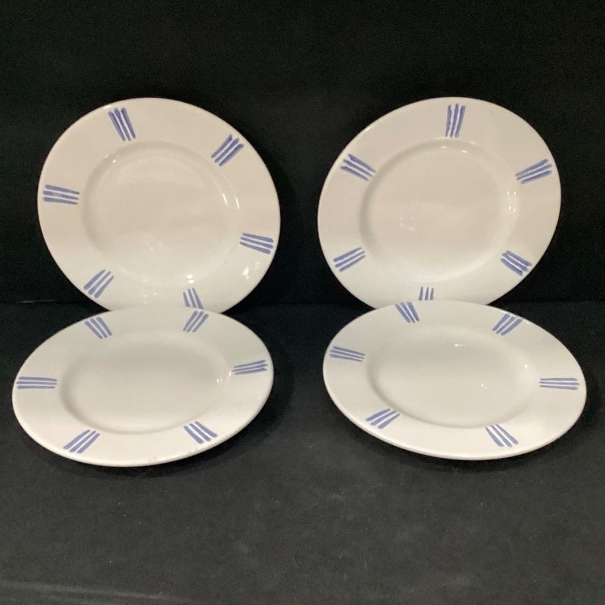 Pfaltzgraff Bonnie Brae Salad Plates, Set of 4, Vintage White & Blue Stoneware - Thumbnail 2