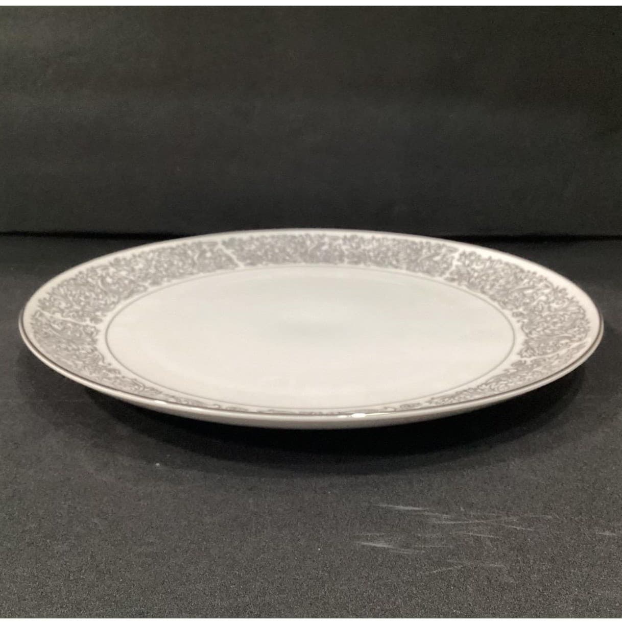Brookwood Porcelain "Santiago" Chop Plate, Vintage Serving Platter, Tableware - Thumbnail 8
