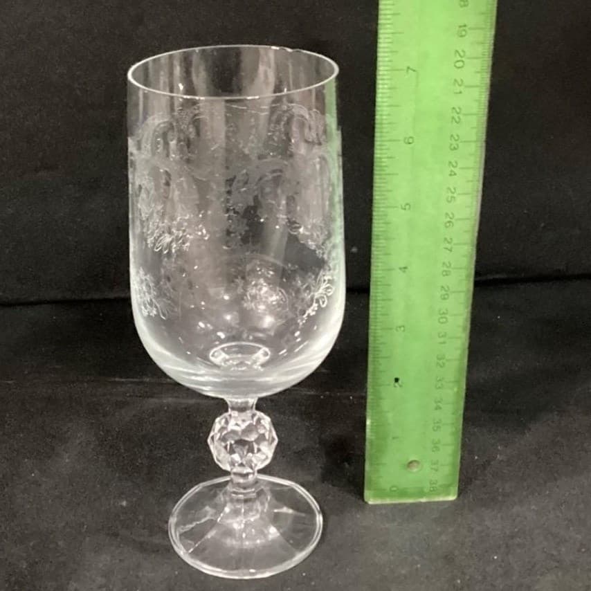 Bohemia Crystal Cascade Etched Wine Glasses Goblets Set of 4 * - Thumbnail 2
