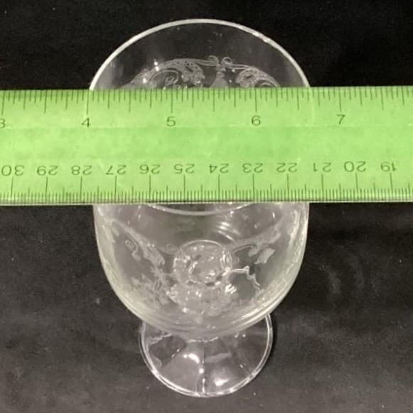Bohemia Crystal Cascade Etched Wine Glasses Goblets Set of 4 * - Thumbnail 3