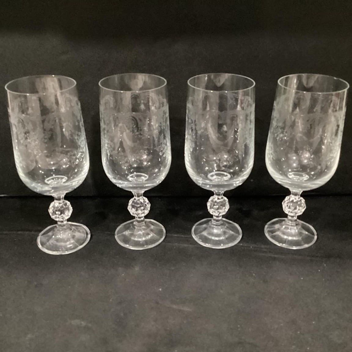 Bohemia Crystal Cascade Etched Wine Glasses Goblets Set of 4 * - Thumbnail 10