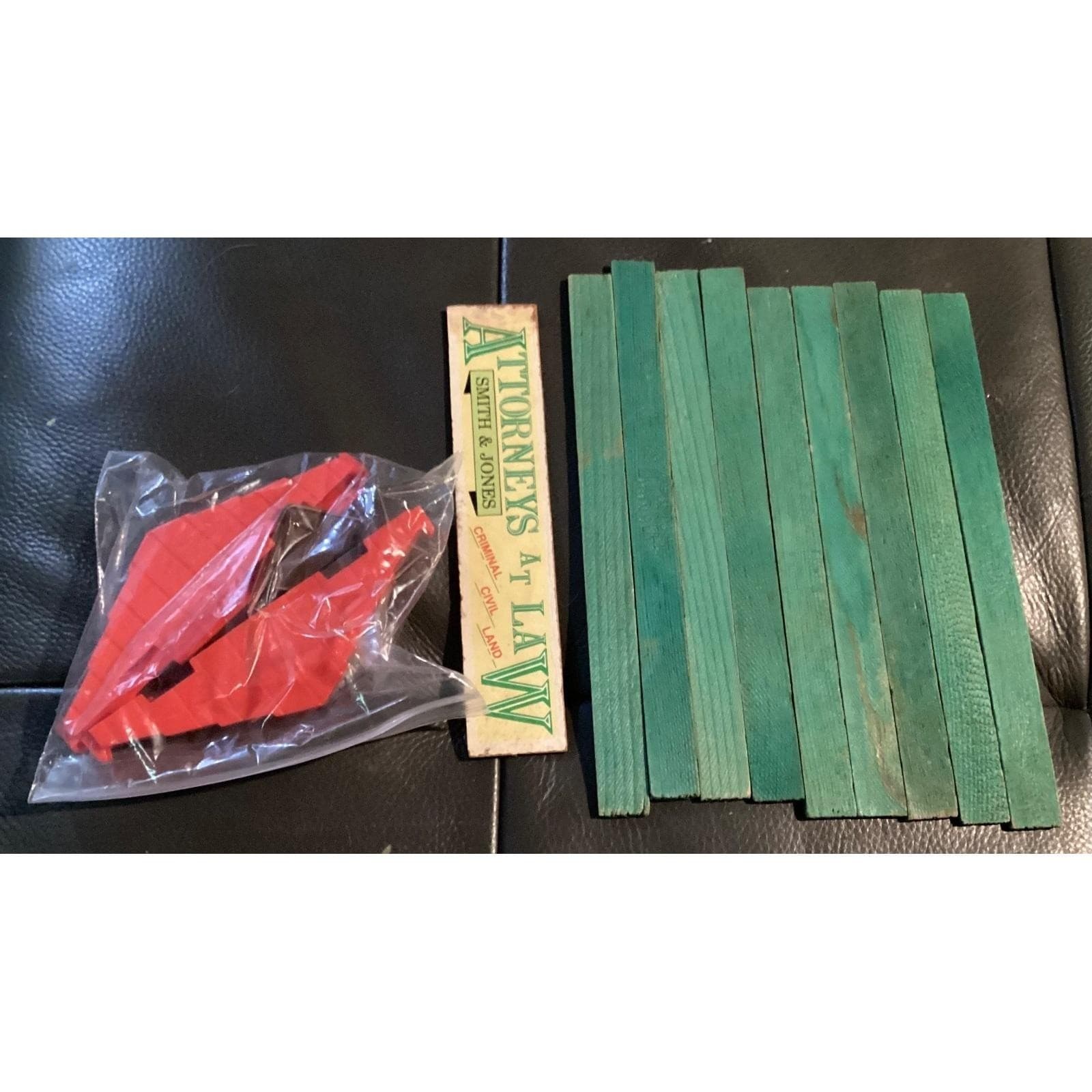 Lincoln Logs 70 Assorted Pieces, Vintage Wooden Building Toy - Thumbnail 5