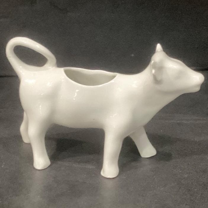 Apilco White Porcelain Cow Creamer Made in France * - Thumbnail 3