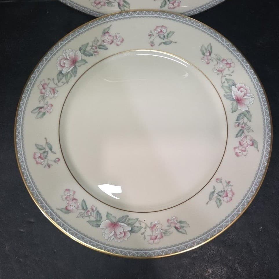 Lenox Serenade Dinner Plates, Set of 2, Vintage Floral Replacement Dinnerware - Thumbnail 3