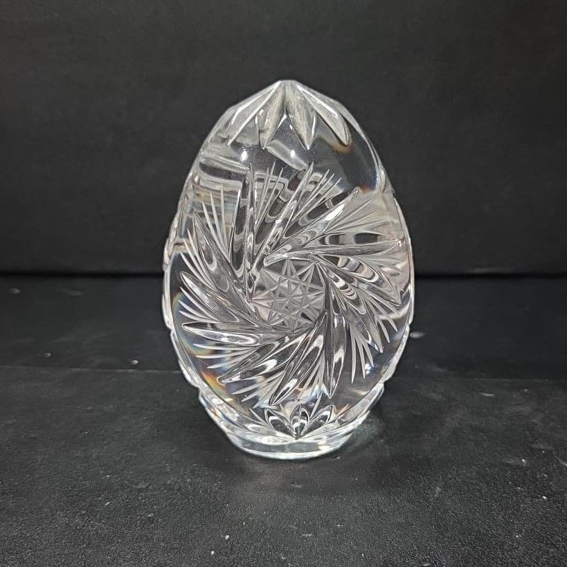 Gorham Style 24% Lead Crystal Egg, Vintage Hand Cut Paperweight, Mantel Decor - Thumbnail 2