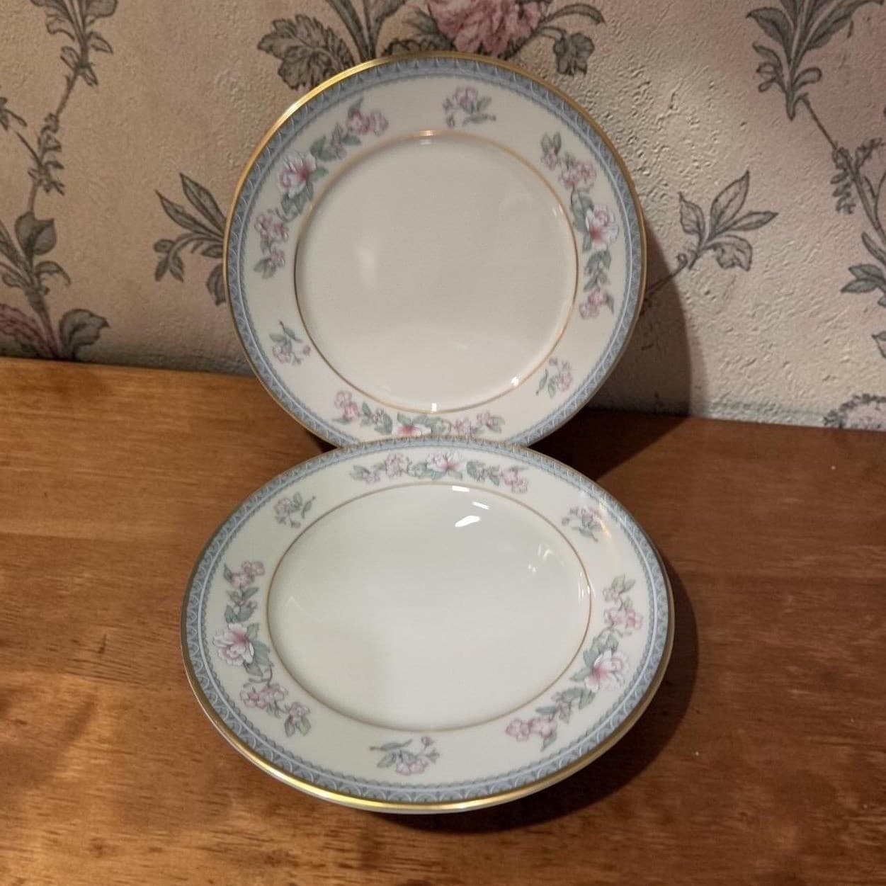 Lenox Serenade Bread & Butter Plates, Set of 2, Vintage Cosmopolitan Collection