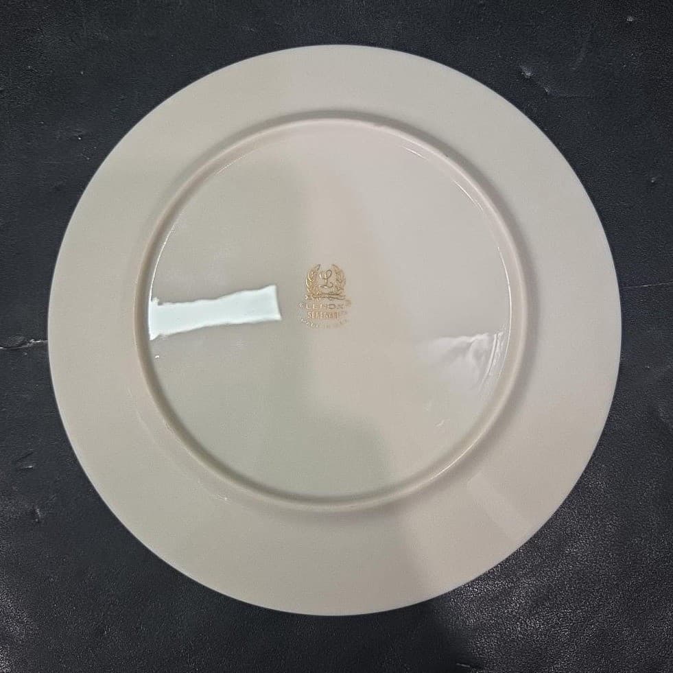 Lenox Serenade Bread & Butter Plates, Set of 2, Vintage Cosmopolitan Collection - Thumbnail 4