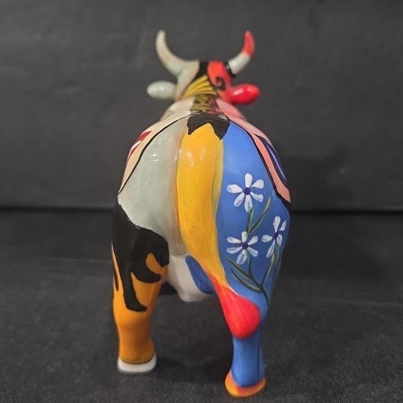 Cow Parade Chelsea Figurine, Westland Giftware, Collectible Statue #7346, No Box - Thumbnail 5