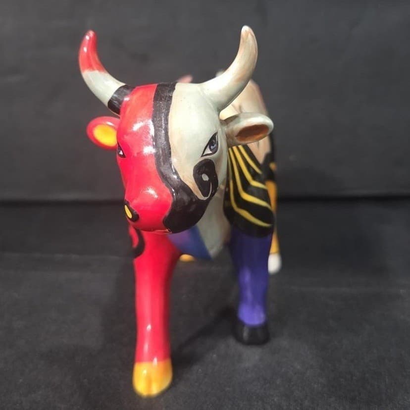 Cow Parade Chelsea Figurine, Westland Giftware, Collectible Statue #7346, No Box - Thumbnail 2