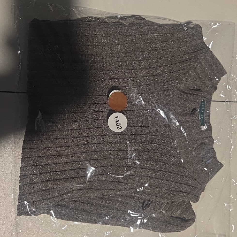 Joanna Vintage Gray Ribbed Mock Neck Short Sleeve Knit Top, Woman's XL, USA Made - Thumbnail 7