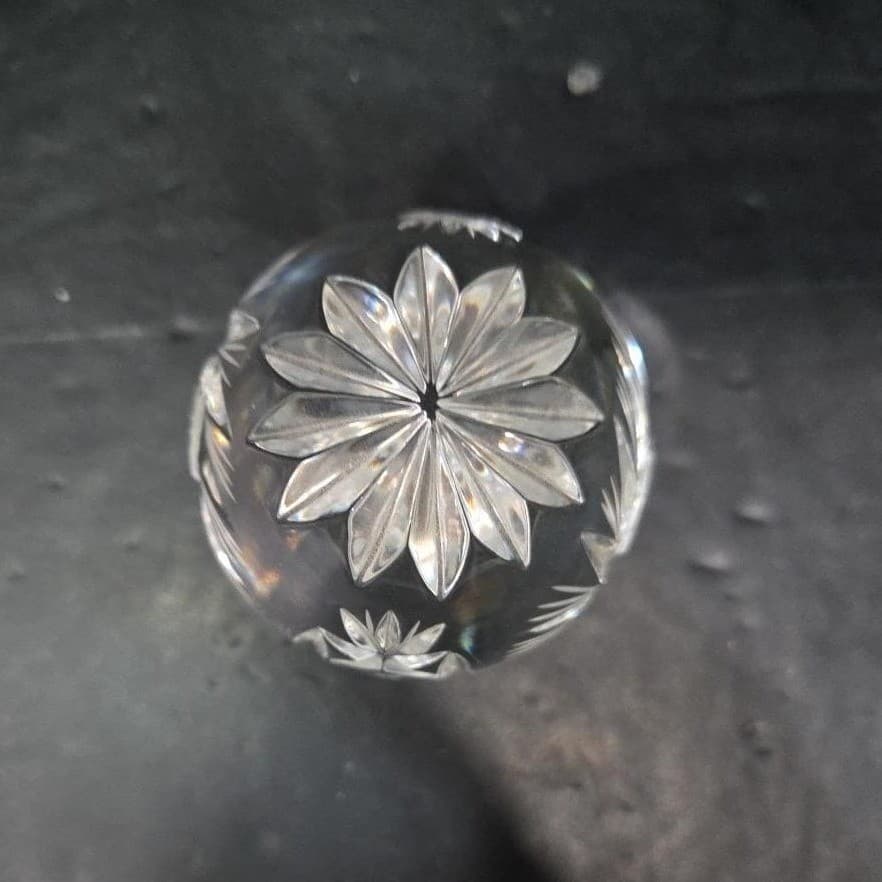 Gorham Style 24% Lead Crystal Egg, Vintage Hand Cut Paperweight, Mantel Decor - Thumbnail 6