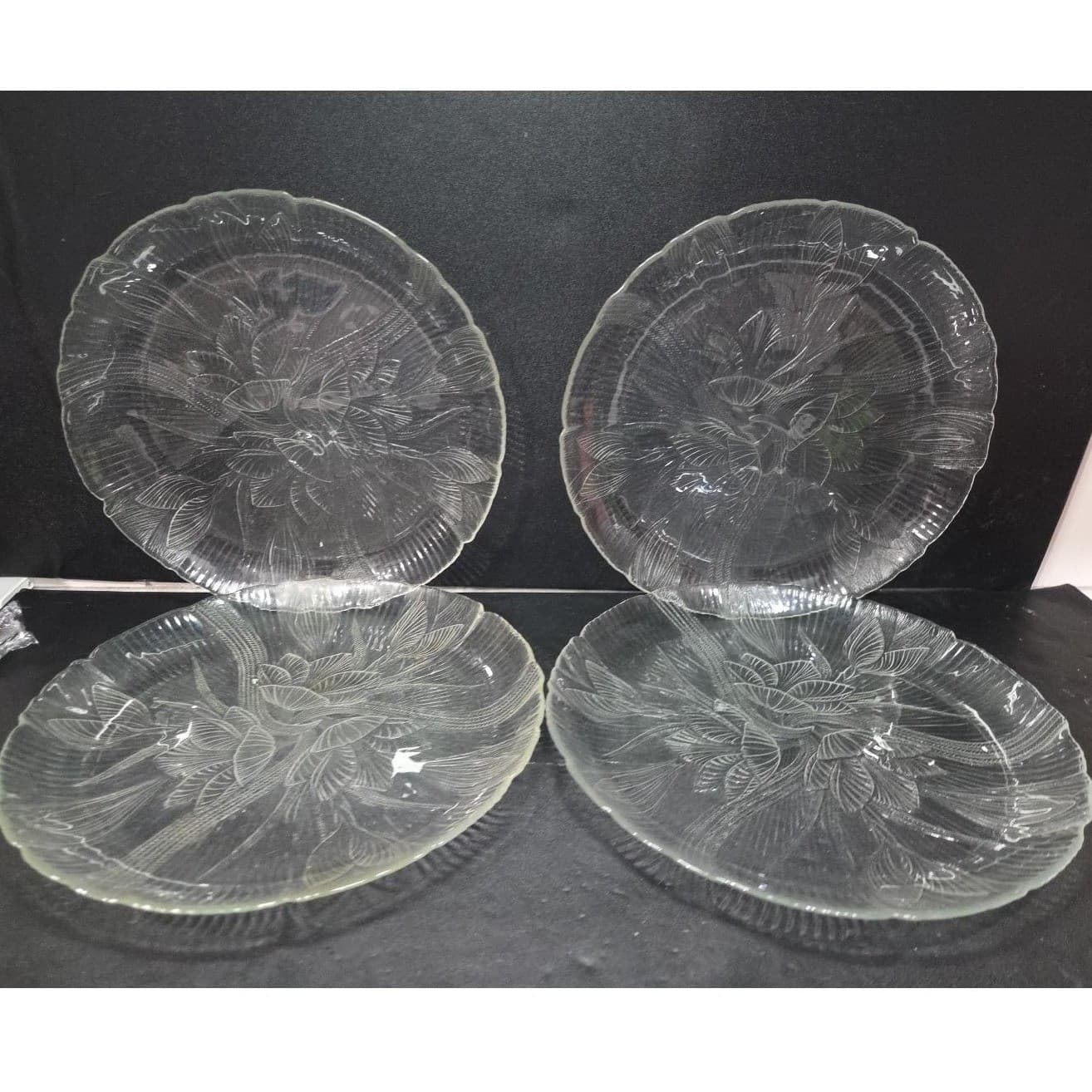 Arcoroc Canterbury Crocus Dinner Plates, Set of 4, Vintage Floral Glass Dishware - Thumbnail 2