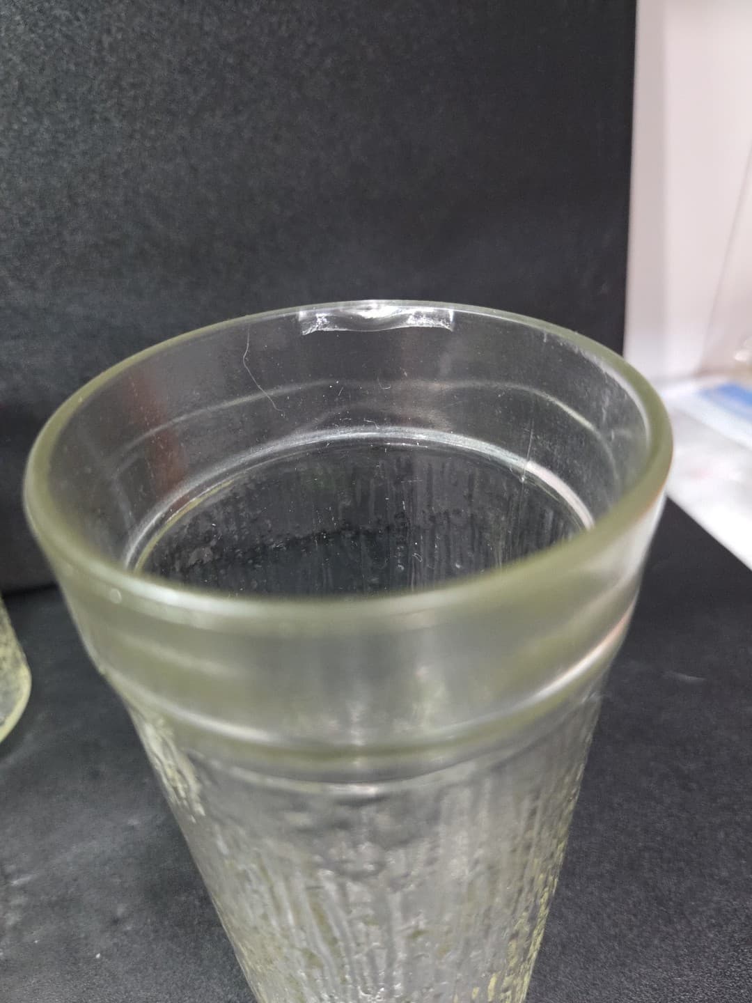 Kerr Clear Bark Textured Tumblers, Set of 4, Vintage 16 Oz Ice Drinking Glasses - Thumbnail 10