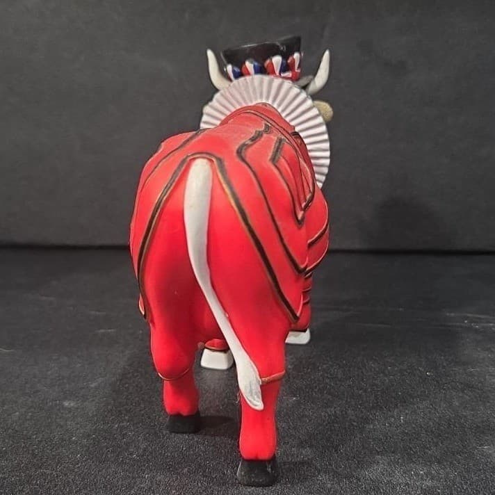 Cow Parade Beefeater It Ain't Natural Figurine, Westland Giftware #7247, No Box - Thumbnail 5