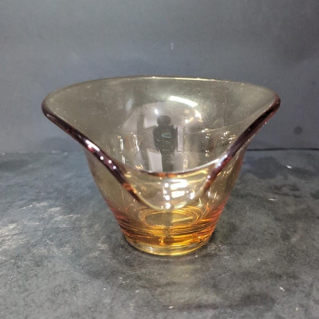Viking Glass Amber Candy Dish, Vintage Mid Century Modern Decor, Chip & Dip Bowl - Thumbnail 3