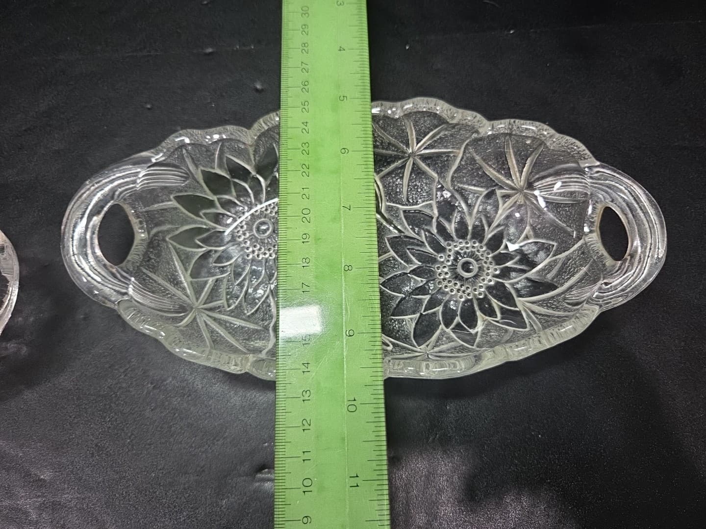 Indiana Glass Sunflower Tray, Pons Butter Dish, Serving Candy Dish, Set of 2 - Thumbnail 6