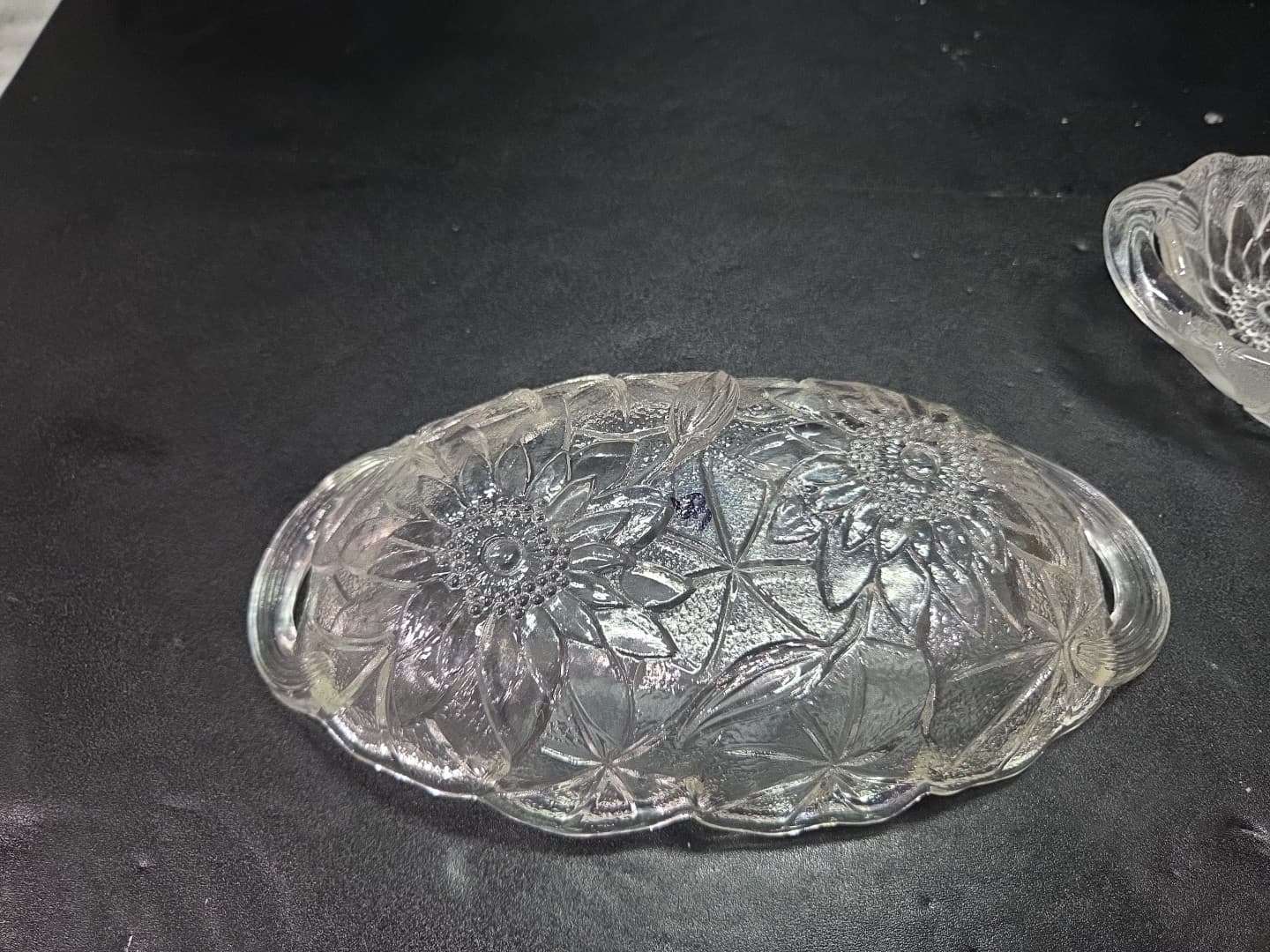 Indiana Glass Sunflower Tray, Pons Butter Dish, Serving Candy Dish, Set of 2 - Thumbnail 4