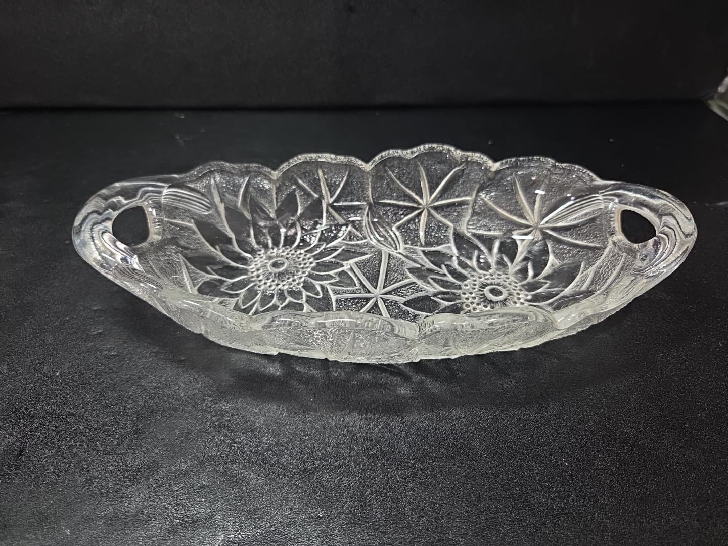 Indiana Glass Sunflower Tray, Pons Butter Dish, Serving Candy Dish, Set of 2 - Thumbnail 3