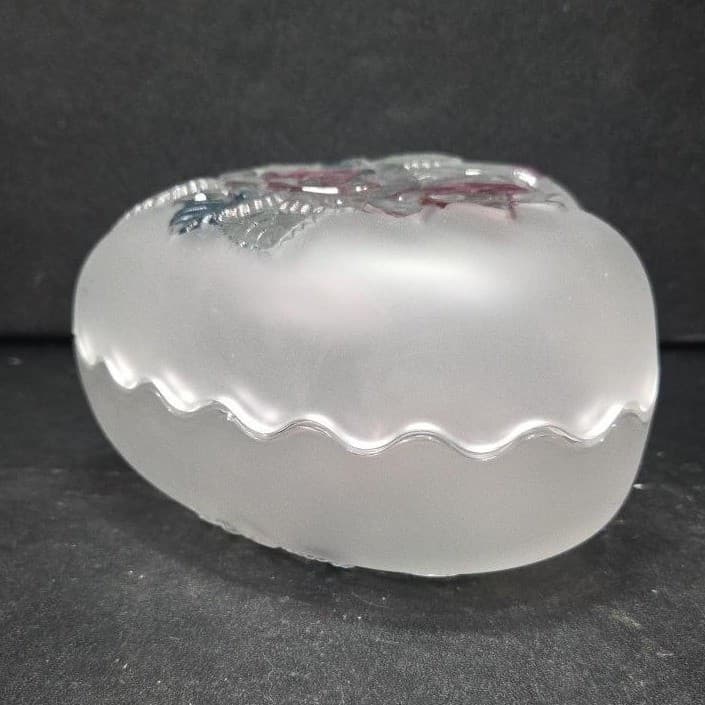 Studio Nova Heart Shaped Trinket Box, Frosted Glass Dish, Embossed Pink Roses - Thumbnail 6