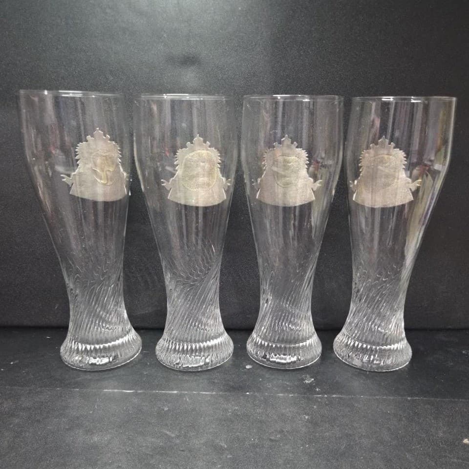 M. Cornell Germany Twisted Pilsner Glasses, Set of 4, Deutschland Metal Crest - Thumbnail 4