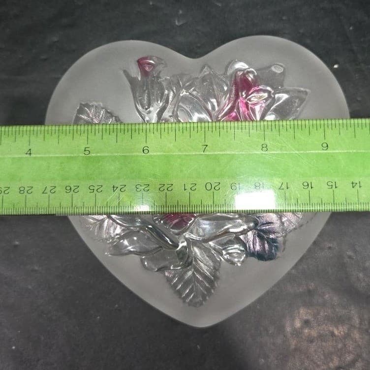 Studio Nova Heart Shaped Trinket Box, Frosted Glass Dish, Embossed Pink Roses - Thumbnail 10