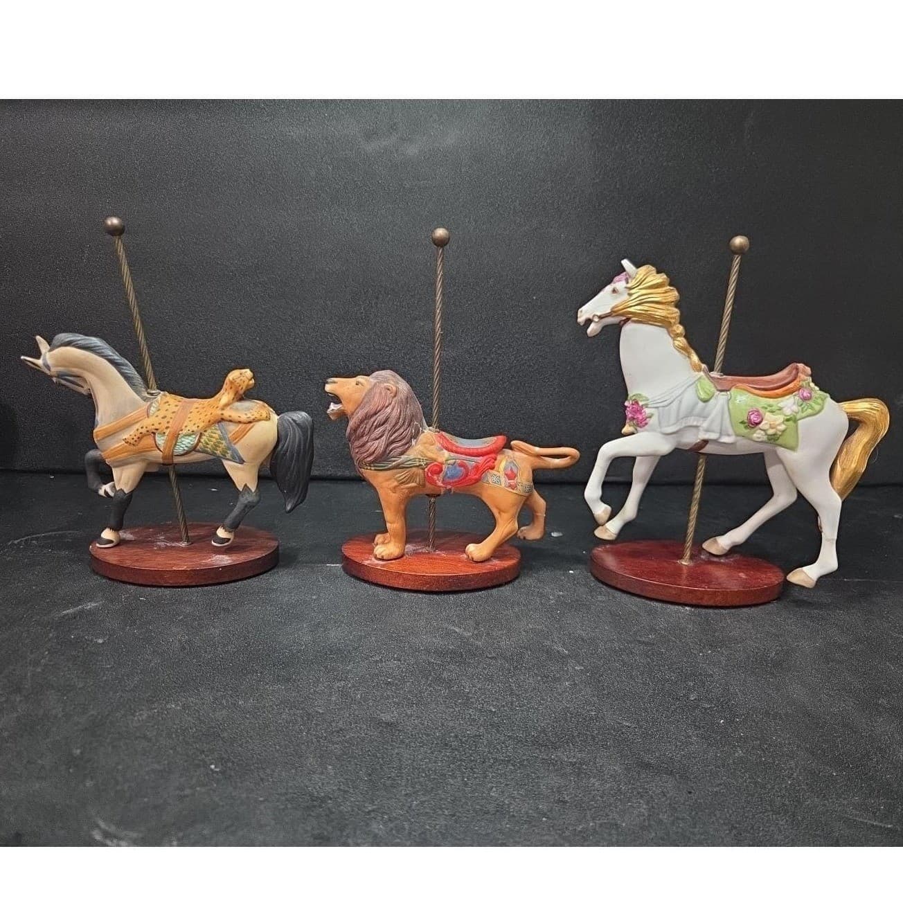 Franklin Mint Carousel Art Figurines, Set of 3 Repaired Pieces, Horse & Lions - Thumbnail 7