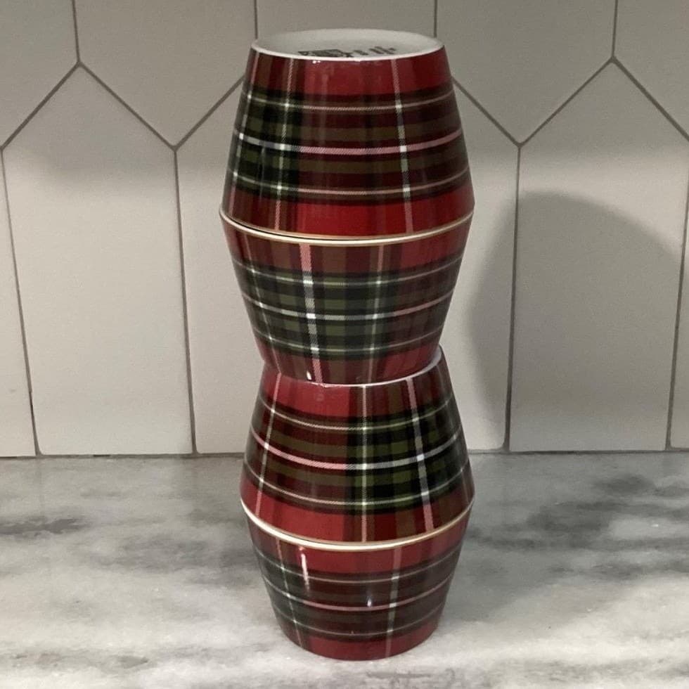222 Fifth Wexford Dessert Bowls, Set of 4, Red Plaid Design Dinnerware - Thumbnail 9