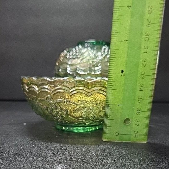 Imperial Grape Helios Leaf Green Gold Carnival Glass Bowls, Scalloped Set of 3 - Thumbnail 2