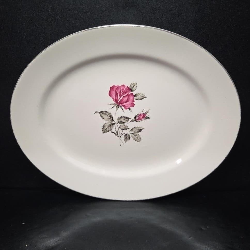 Homer Laughlin Tiffany Rose Oval Platter, Vintage Pink Flowers & Gray Leaves - Thumbnail 2