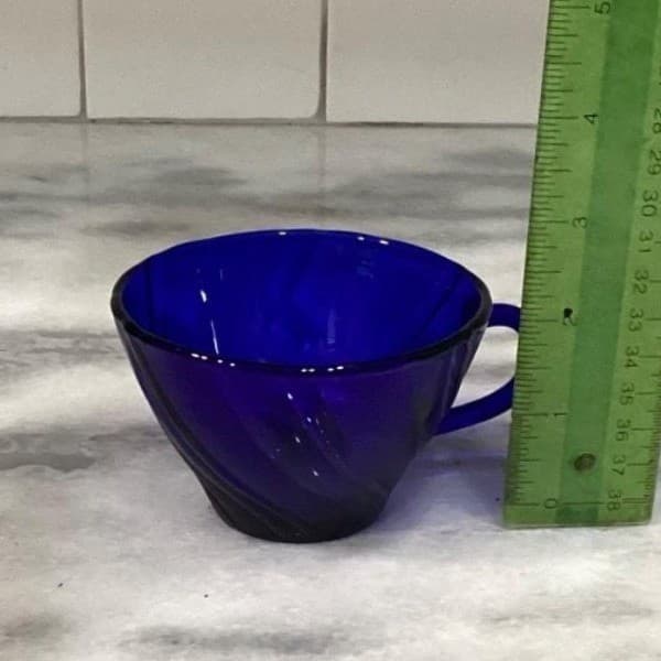 Duralex Vereco Cobalt Blue Teacups, Set of 4, Vintage Swirl Design Punch Cups - Thumbnail 6