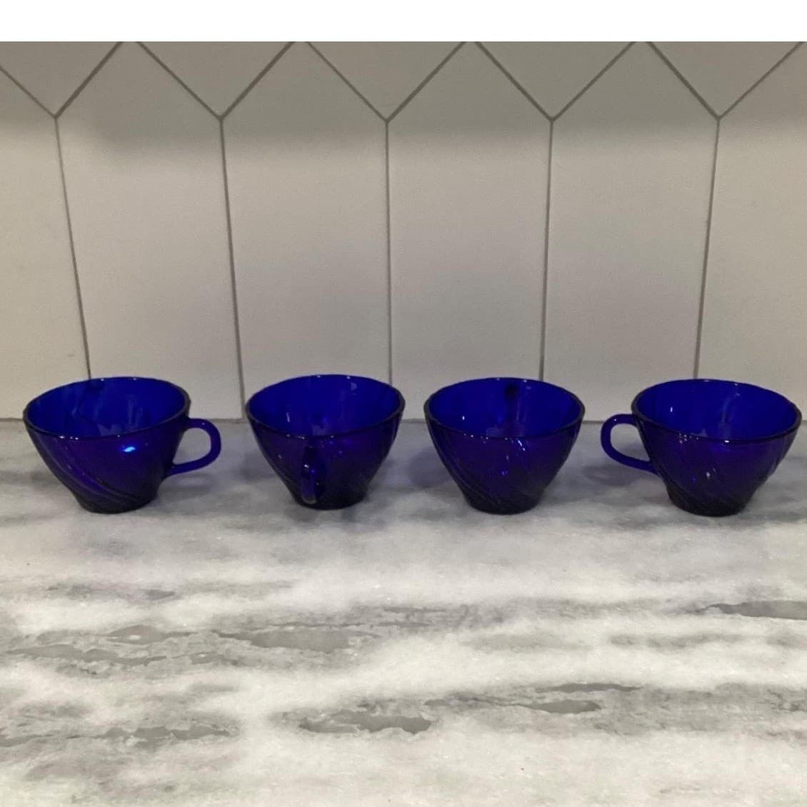 Duralex Vereco Cobalt Blue Teacups, Set of 4, Vintage Swirl Design Punch Cups - Thumbnail 9