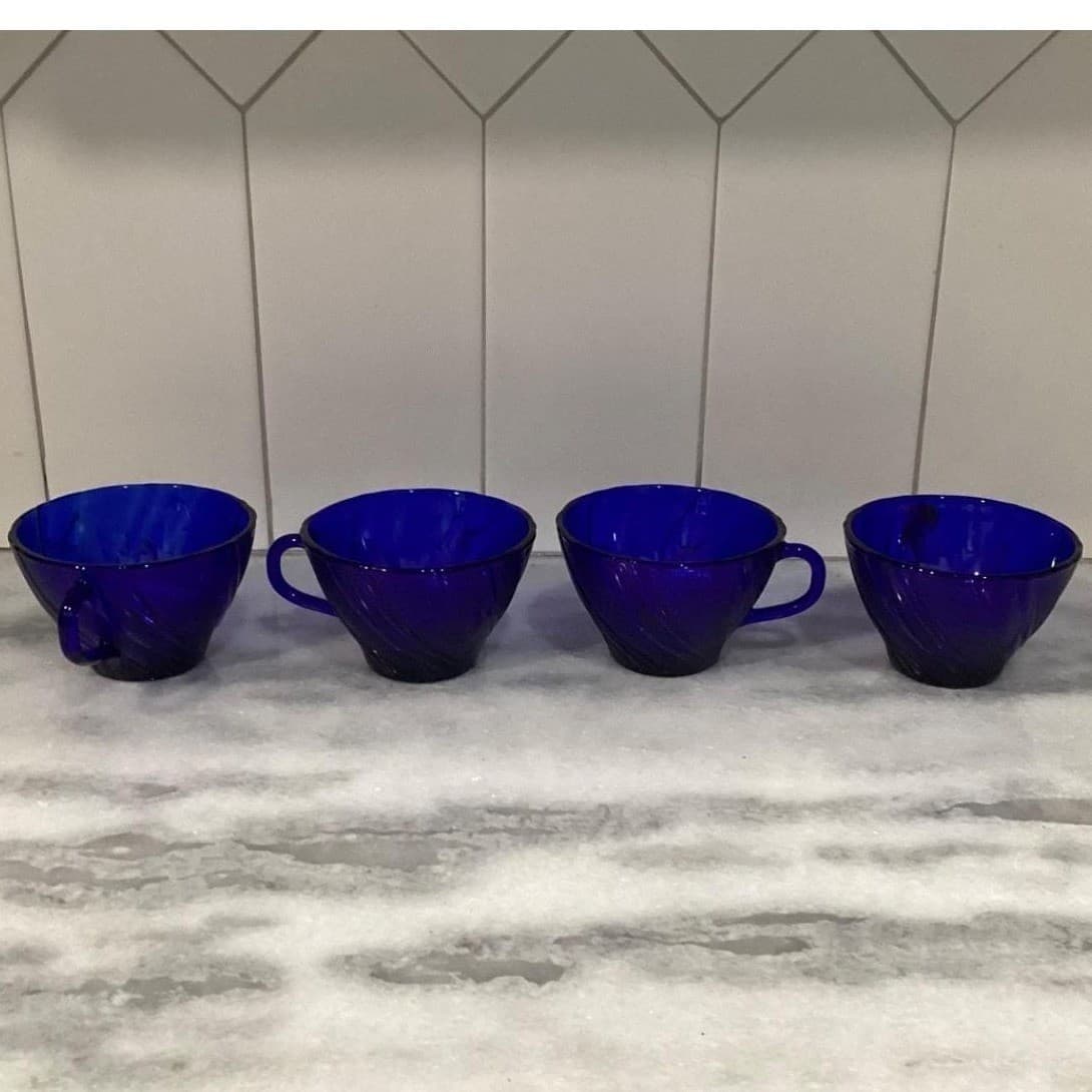 Duralex Vereco Cobalt Blue Teacups, Set of 4, Vintage Swirl Design Punch Cups - Thumbnail 8