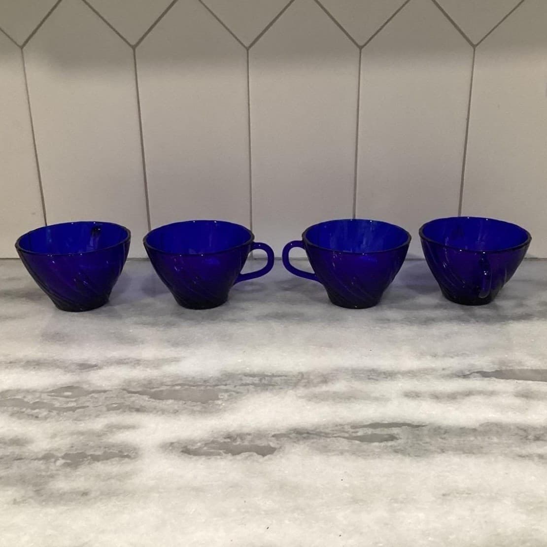 Duralex Vereco Cobalt Blue Teacups, Set of 4, Vintage Swirl Design Punch Cups - Thumbnail 2