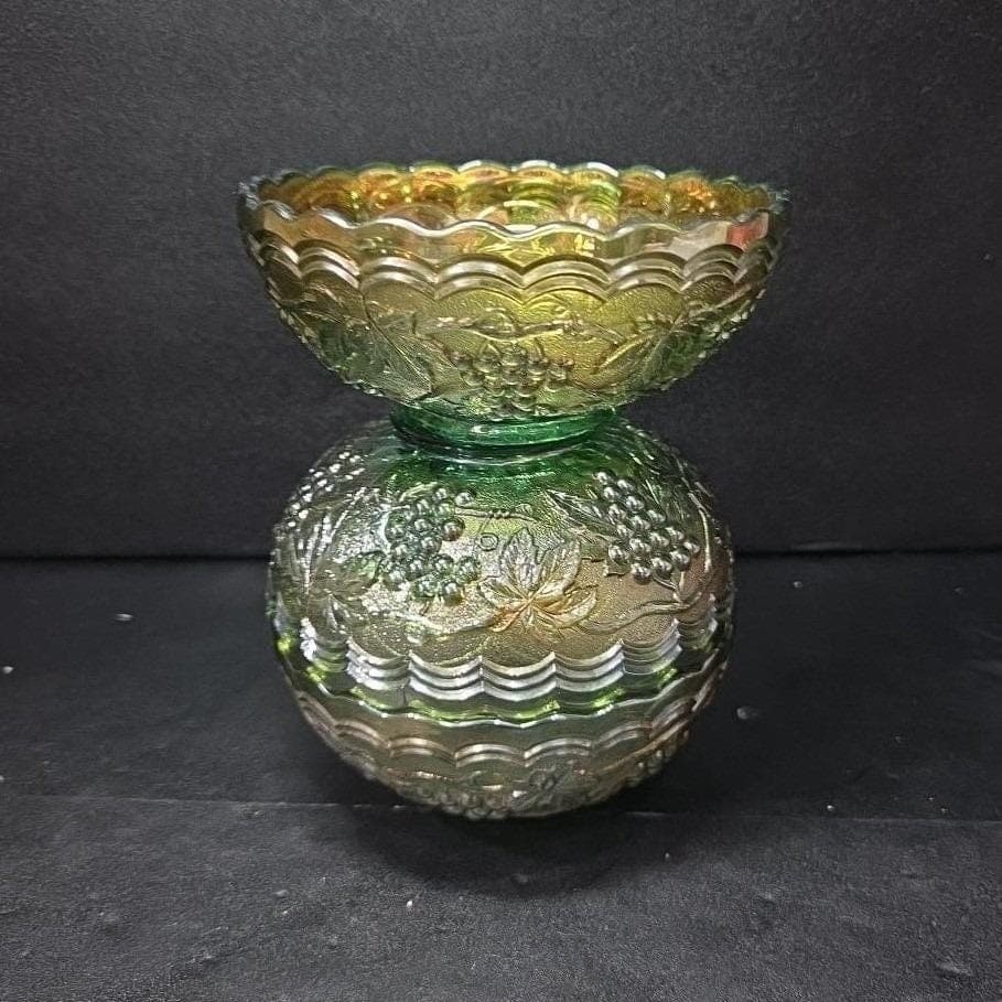 Imperial Grape Helios Leaf Green Gold Carnival Glass Bowls, Scalloped Set of 3 - Thumbnail 9