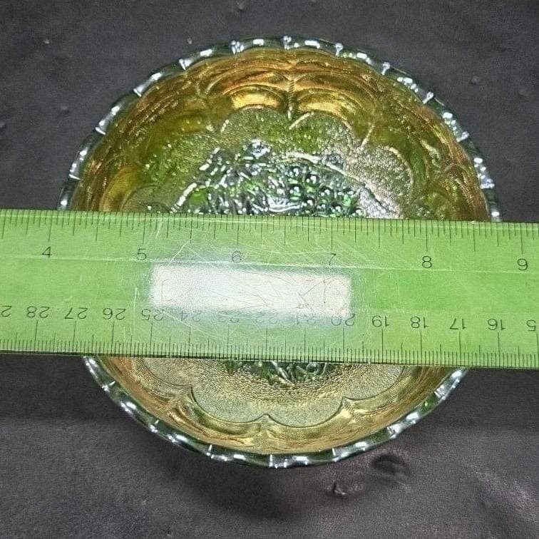 Imperial Grape Helios Leaf Green Gold Carnival Glass Bowls, Scalloped Set of 3 - Thumbnail 3