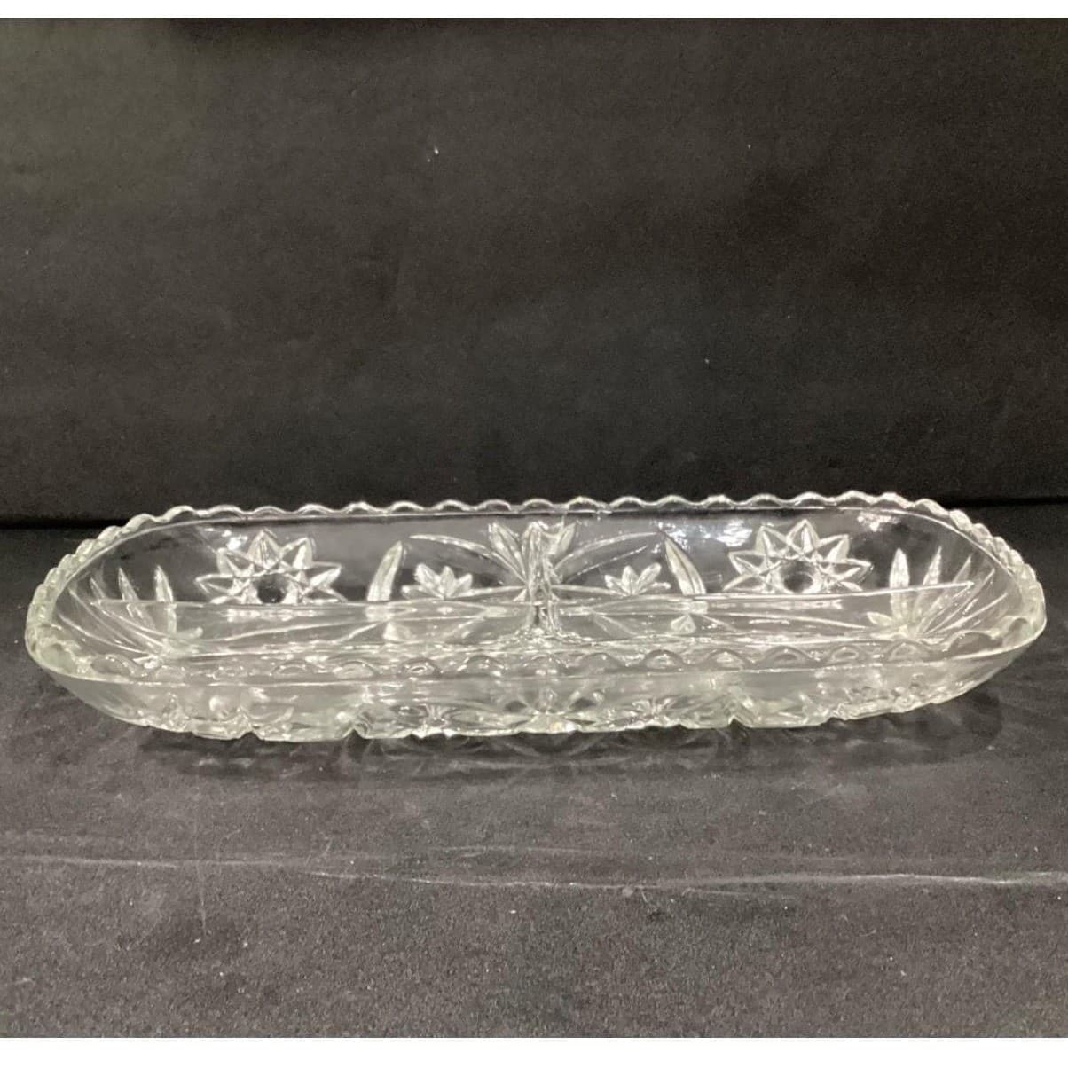 Anchor Hocking Early American Prescut Clear Glass 12 x 6 3 Part Divided Relish - Thumbnail 9